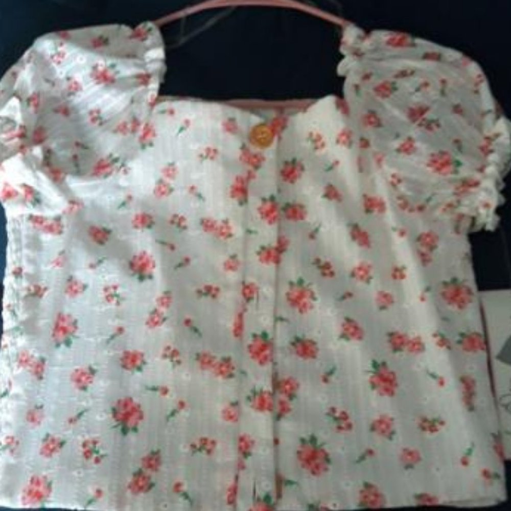 New, Brand RARE EDITIONS, Size 16 Girls, 2 piece shirt and skirt ivory with pink